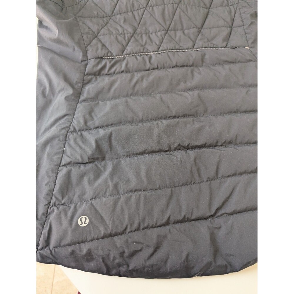 lululemon athletica Black Quilted Packable Vest 10 Double Zipper Puffer Sporty - Picture 6 of 11
